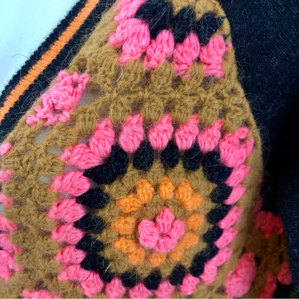 JY2k Juicy Couture Crochet Granny Square Wool Cashmere Cardigan Button Front - Picture 8 of 16